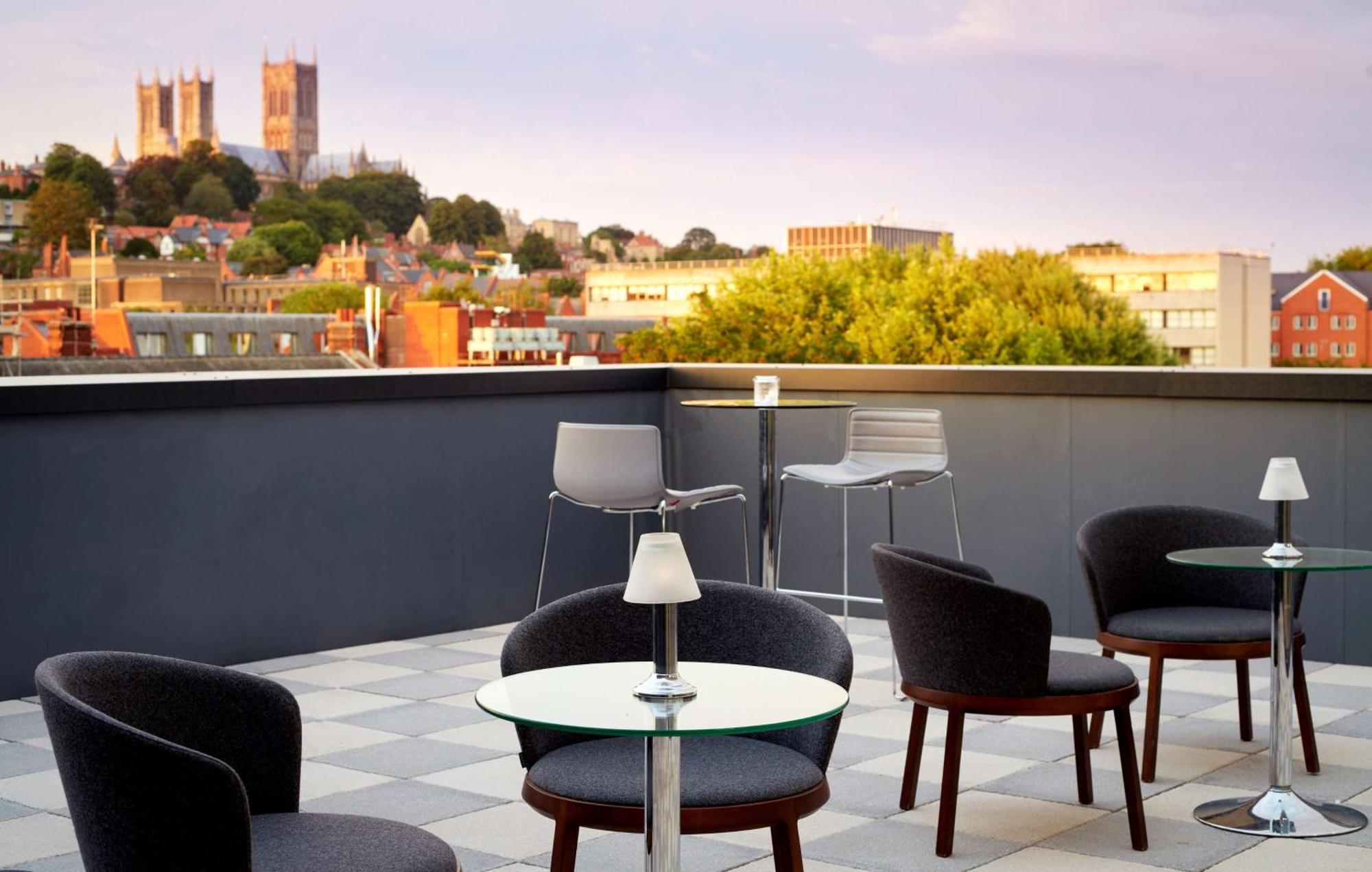 Doubletree By Hilton Lincoln Hotell Eksteriør bilde