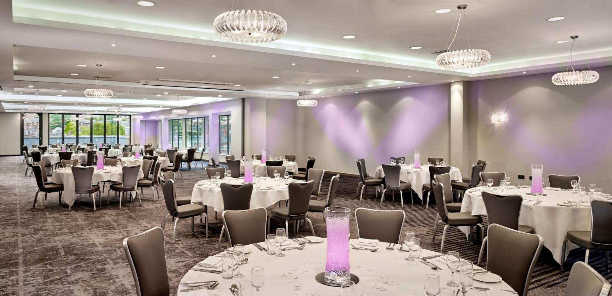 Doubletree By Hilton Lincoln Hotell Eksteriør bilde