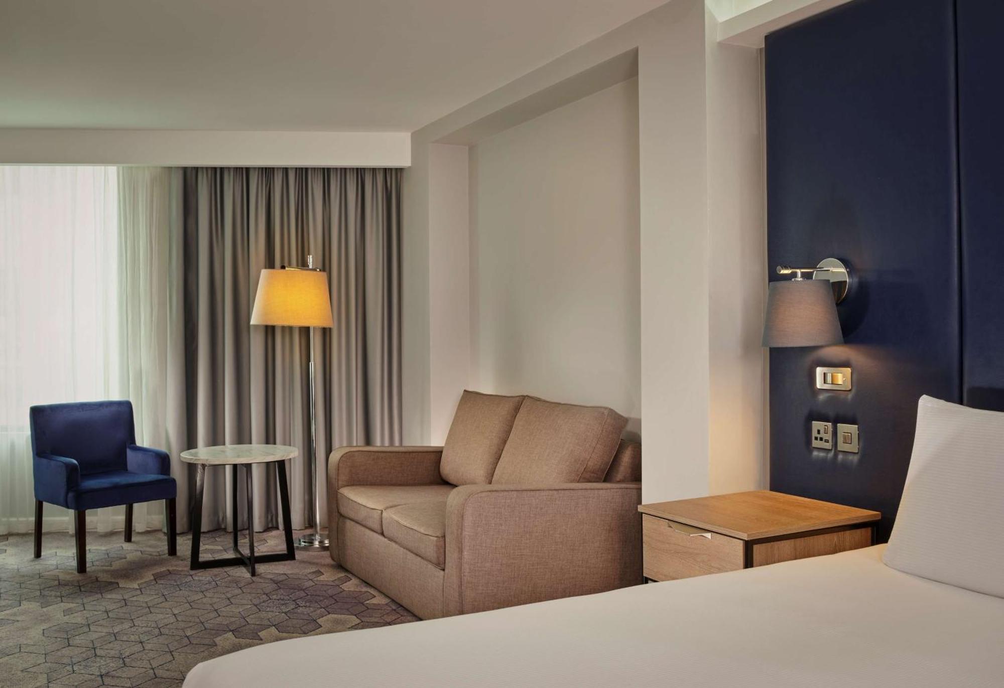 Doubletree By Hilton Lincoln Hotell Eksteriør bilde