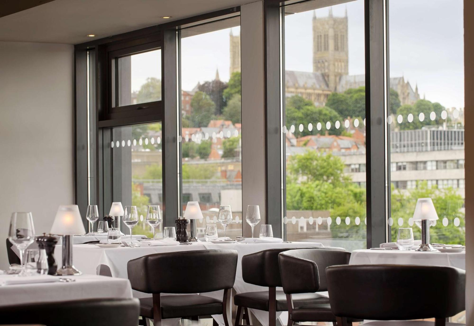 Doubletree By Hilton Lincoln Hotell Eksteriør bilde